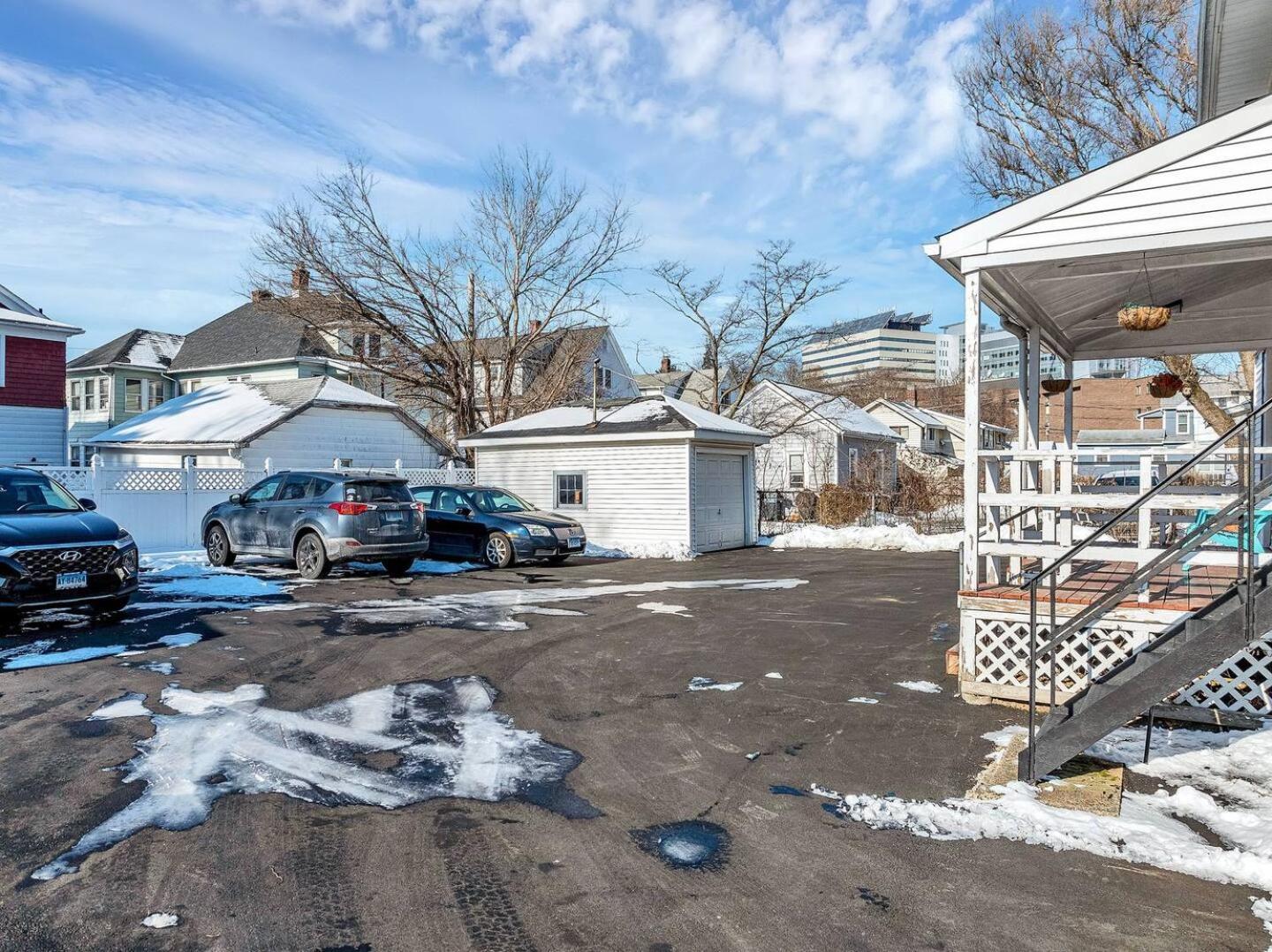 Welcome To Hat City Danbury, A Suburban Retreat Eksteriør billede